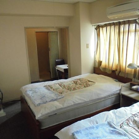 Yoshino Ryokan Осака Екстериор снимка